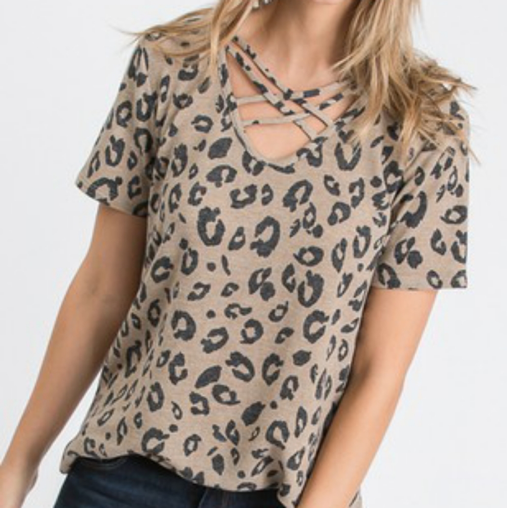 Women's leopard print top